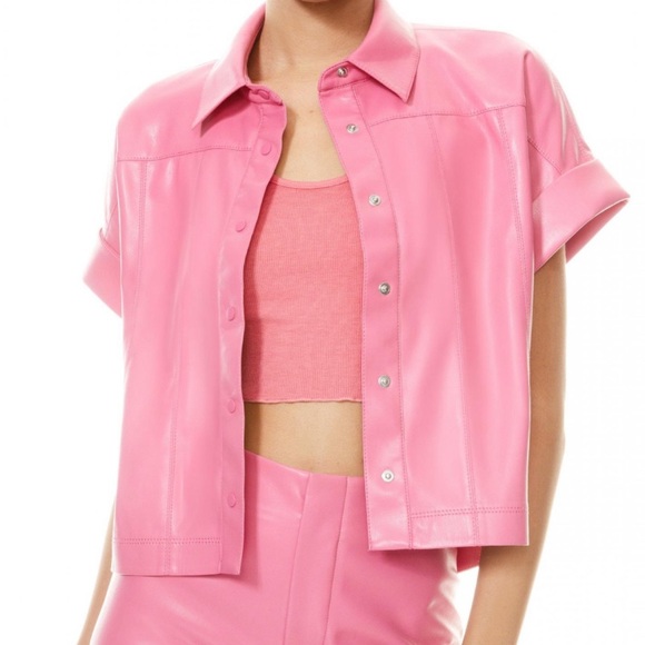 Alice and Olivia Tops XS Womens EDYTH VEGAN LEATHER CROP TOP Calypso Pink - Picture 1 of 6